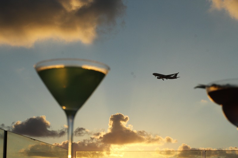 Sunset Drinks at Lancs Pool & Bar